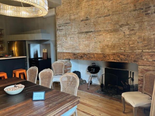 La Maison Du Soleil LʼIsle-Jourdain Extérieur photo
